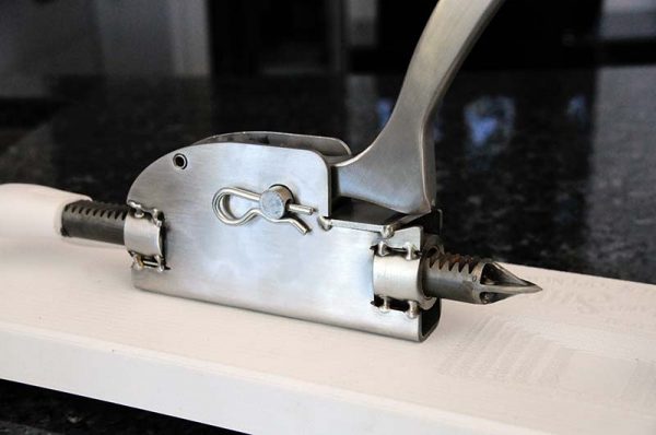 Chip and Shuck Oyster Opener easy disassembly